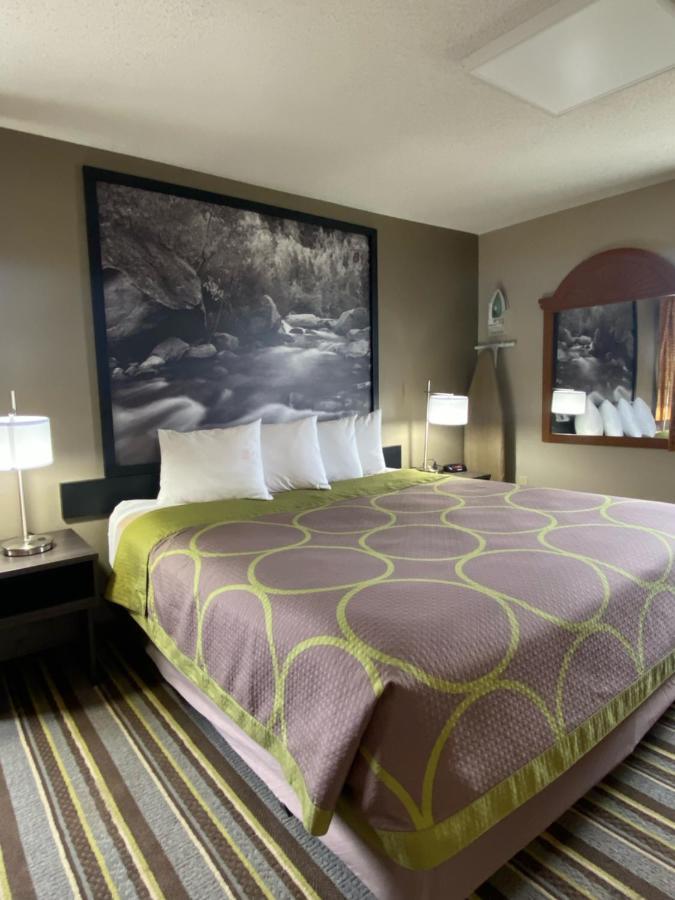 Super 8 By Wyndham Liberal Ks Hotel Ngoại thất bức ảnh
