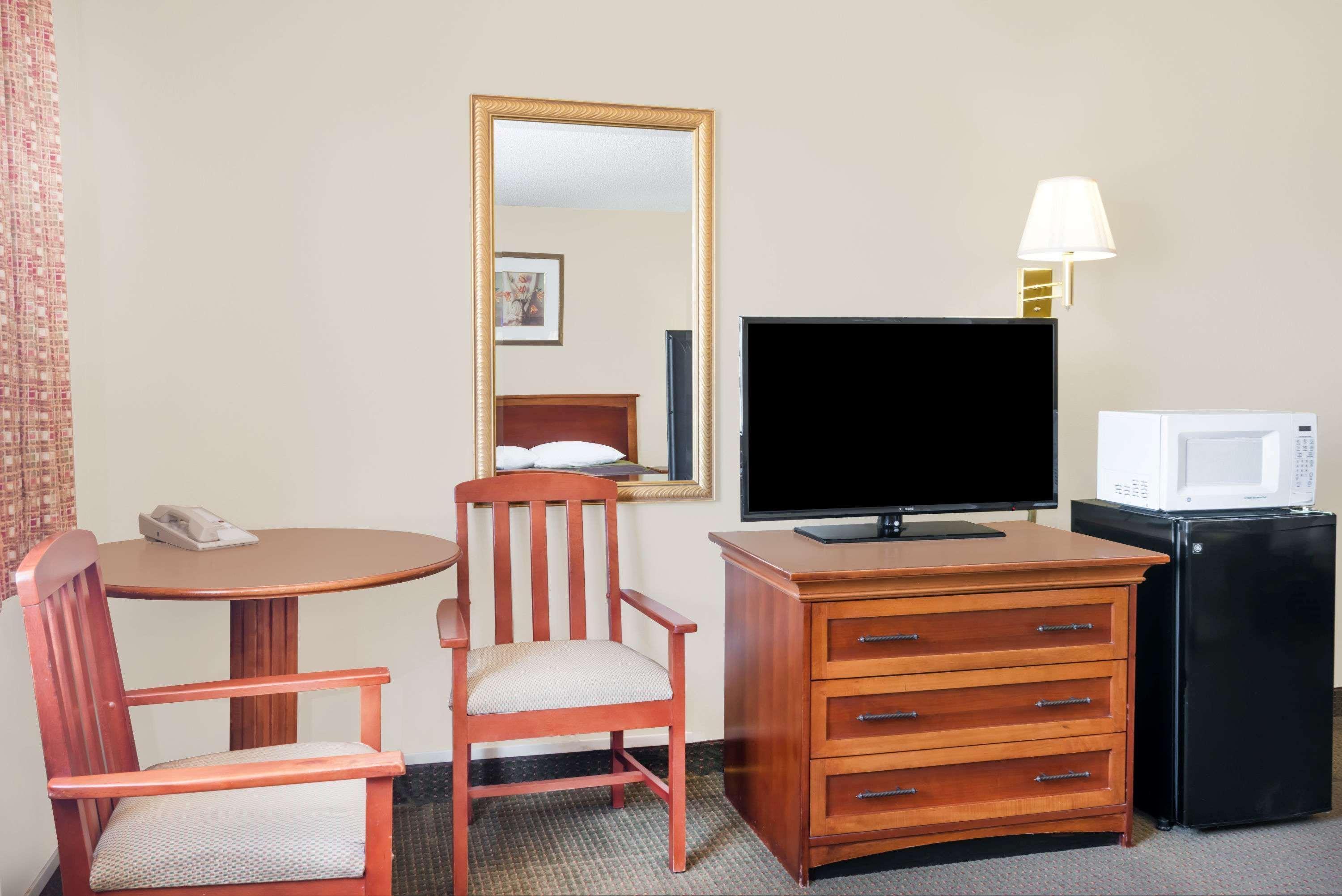 Super 8 By Wyndham Liberal Ks Hotel Ngoại thất bức ảnh