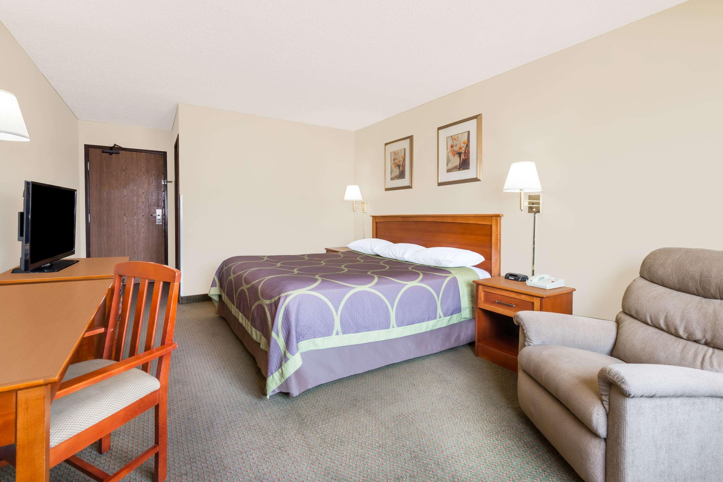 Super 8 By Wyndham Liberal Ks Hotel Ngoại thất bức ảnh