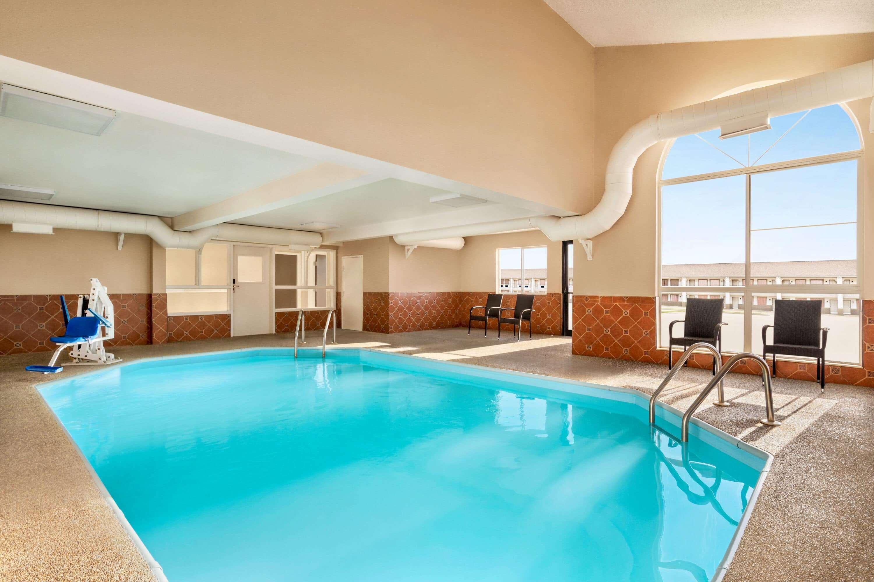 Super 8 By Wyndham Liberal Ks Hotel Ngoại thất bức ảnh